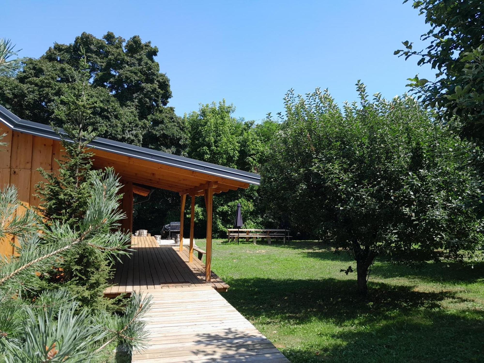 Вилла Nica Wood Sremska Kamenica Экстерьер фото